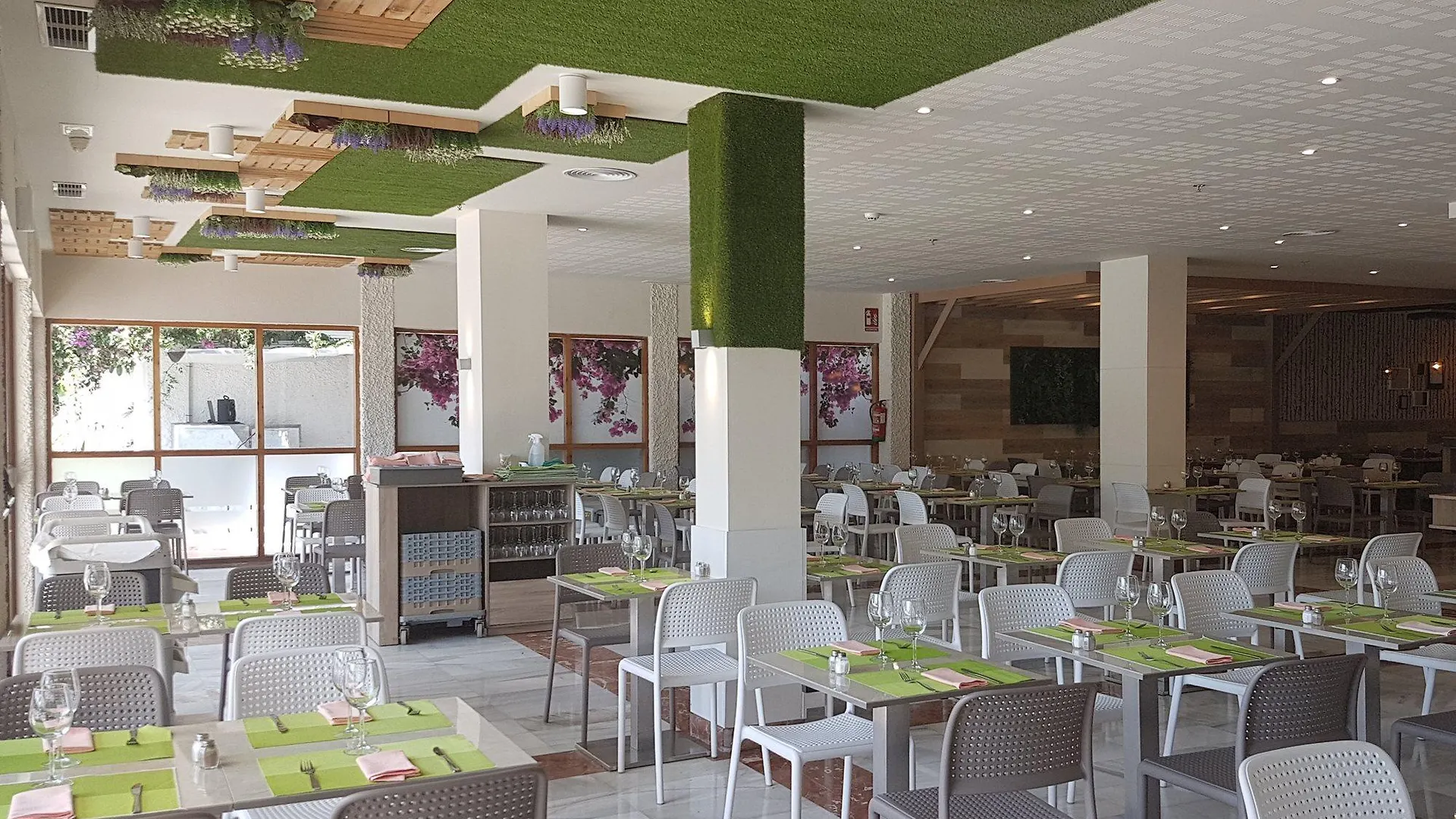 Hotel THB San Fermín Benalmádena 3*,  España